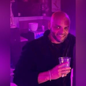 Meet your Posher, Ernest